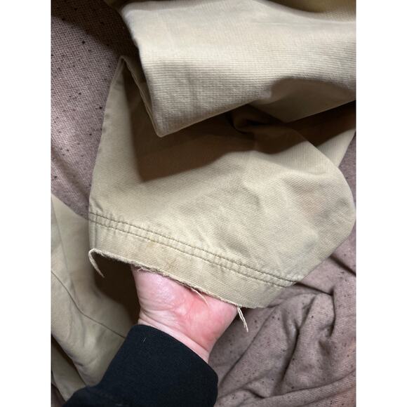 Eddie Bauer Men’s 40x30 Heavy Cargo Pants Khaki Hiking Outdoor Rugged Gorpcore - Picture 6 of 8